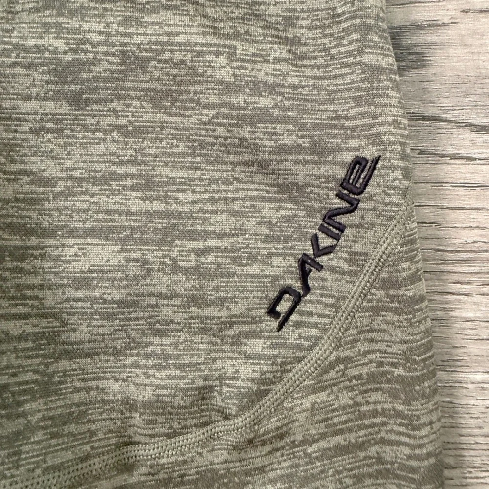 Dakine Liberator LW Pant Men's M Green Heather Fleece Joggers Ski Base Layer NWT